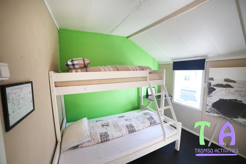 Tromso Activities Hostel Екстер'єр фото